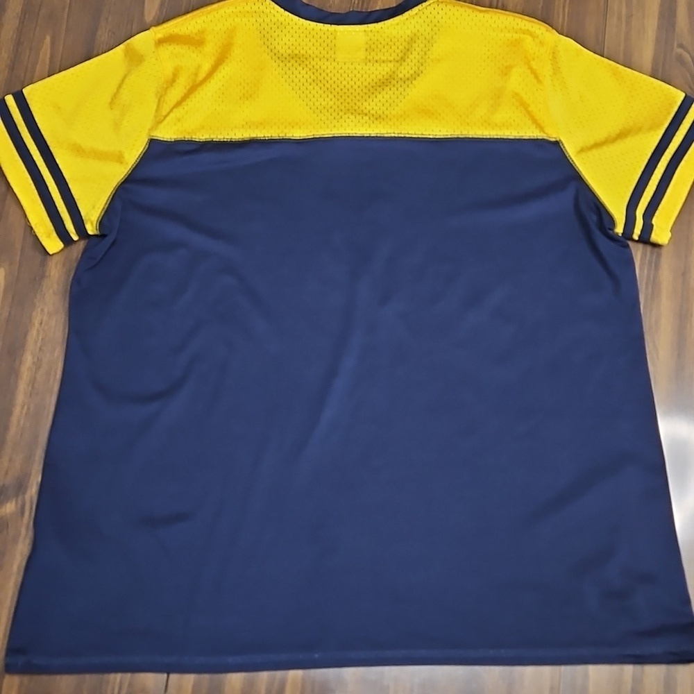 UofM Sports Jersey - Picture 2 of 13